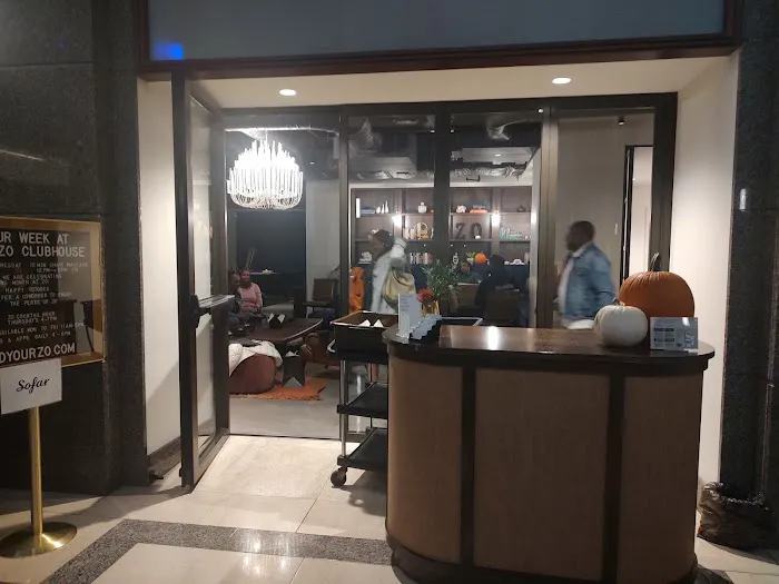 LifeStart- 222 N La Salle St Picture 1