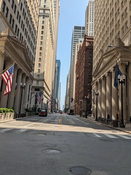 LifeStart- 222 N La Salle St Picture 3