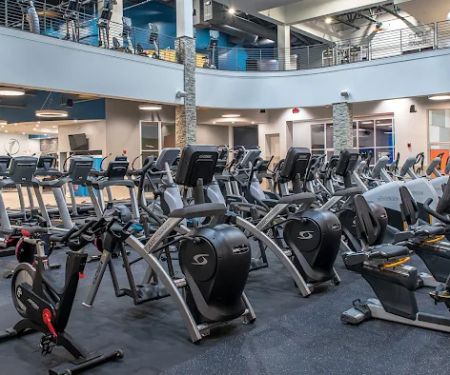 Onelife Fitness - Rockville