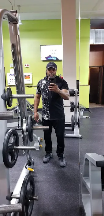 Anytime Fitness Picture 4