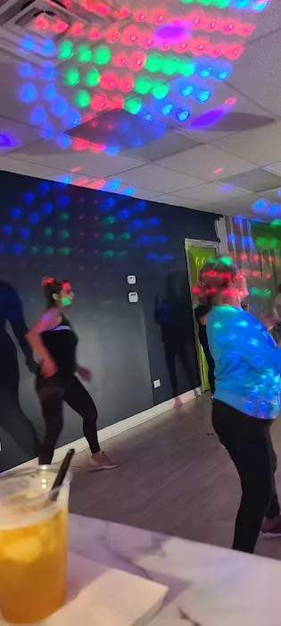 ZUMBA FITNESS WITH GUS Picture 4