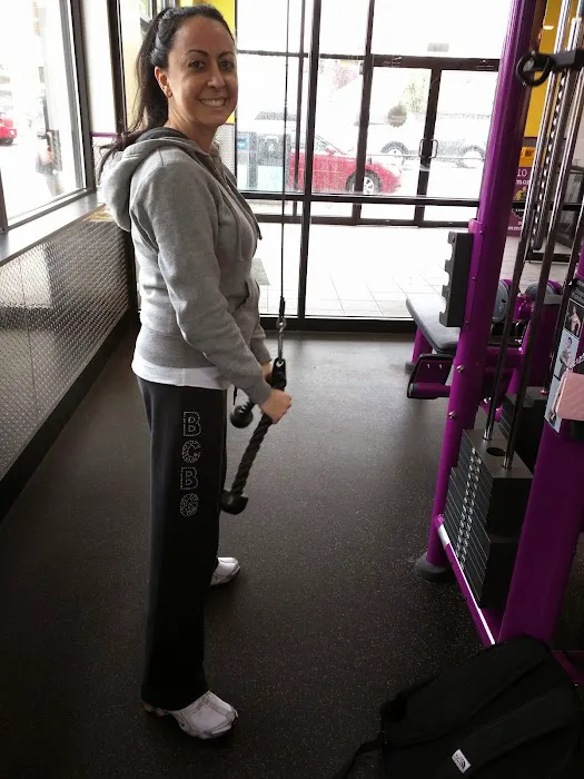 Planet Fitness Picture 10