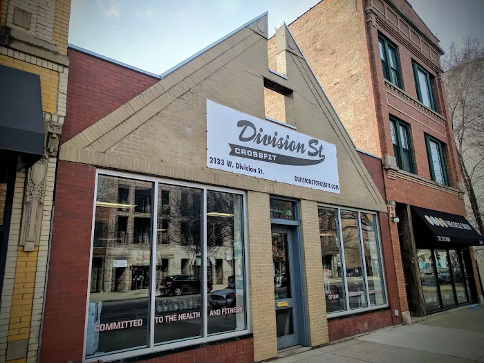 Move Well Fast + Division St. CrossFit Picture 7