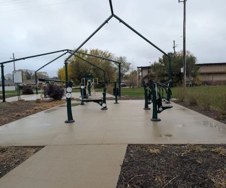 Outdoor free gym