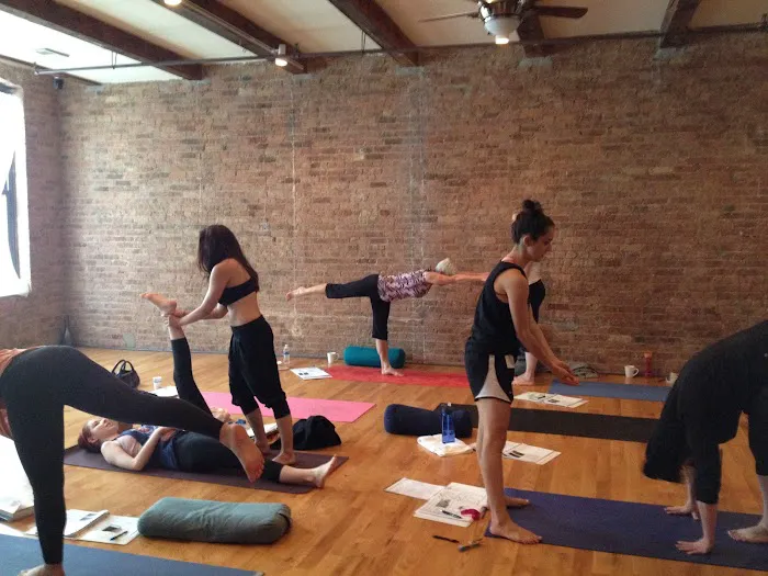 Yoga Loft Chicago Picture 3