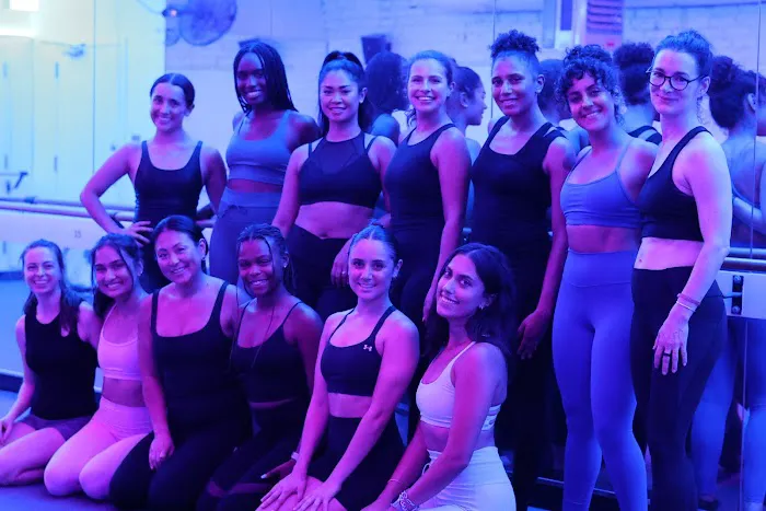 The Barre Code Chicago - River North Picture 1