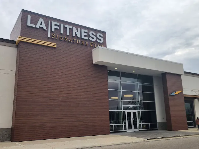 LA Fitness Picture 1
