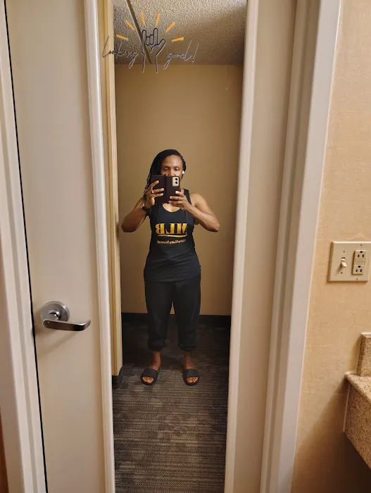Her Flex Fitness Picture 1