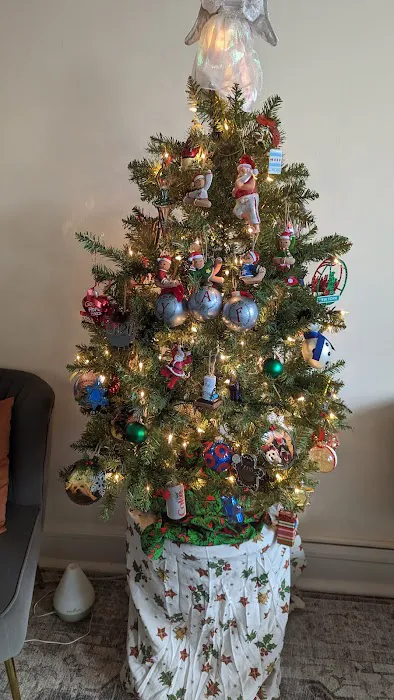 Yoga Among Friends Picture 6