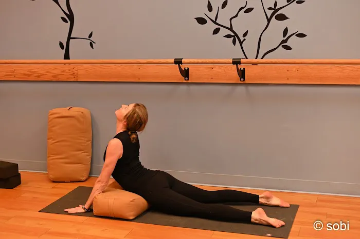 Edge Yoga School & Arts Picture 2