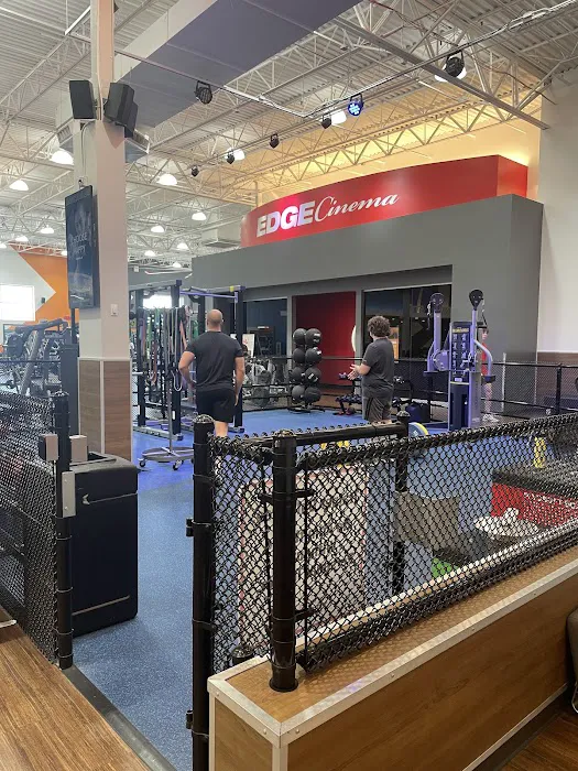 The Edge Fitness Clubs Picture 2