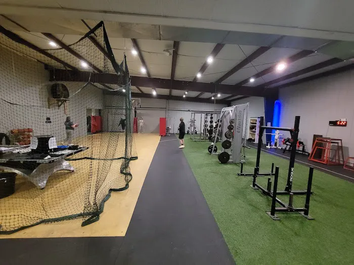 Chenoa Fitness Center Open 24/7 Staffed times are posted hours Picture 4