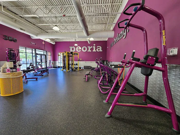 Planet Fitness Picture 6