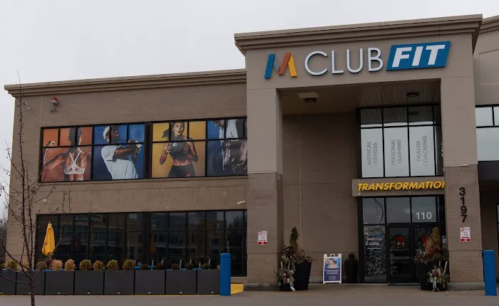 M Club Fit - Fitness Center Picture 4