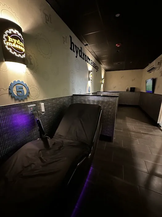 Planet Fitness Picture 5