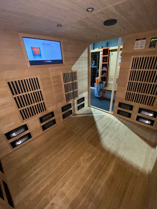 HOTWORX - Owensboro, KY Picture 8