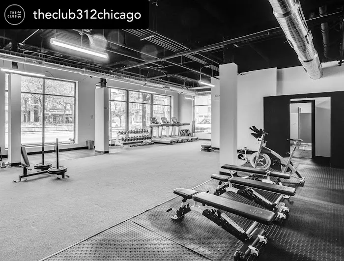 The Club 312 Picture 5