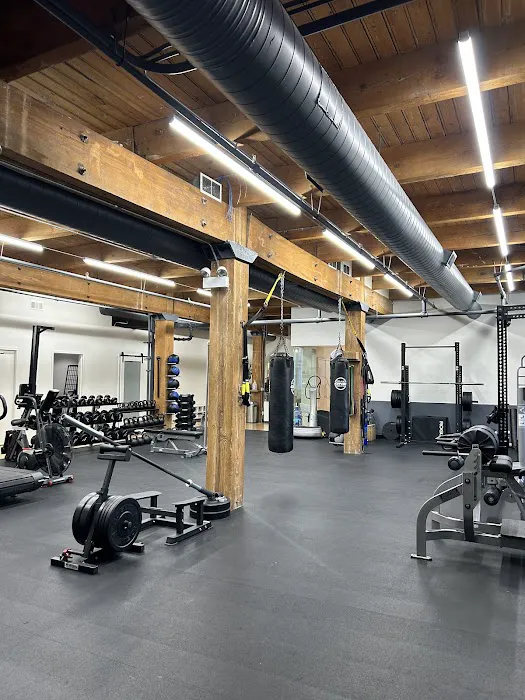 Motus Functional Fitness and Pilates Picture 6