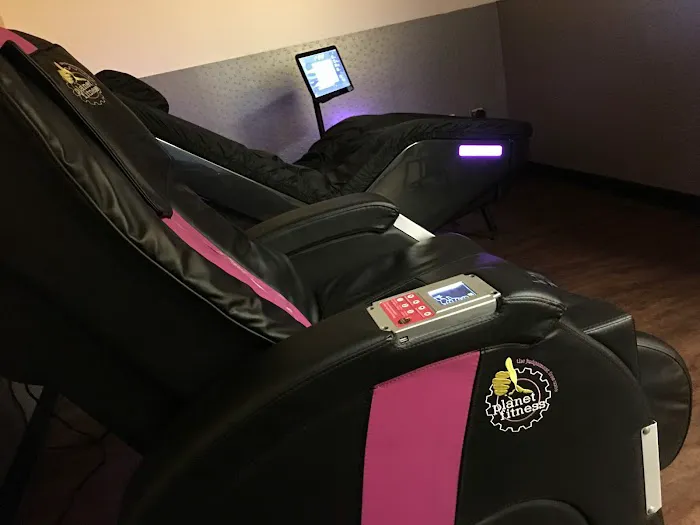 Planet Fitness Picture 3