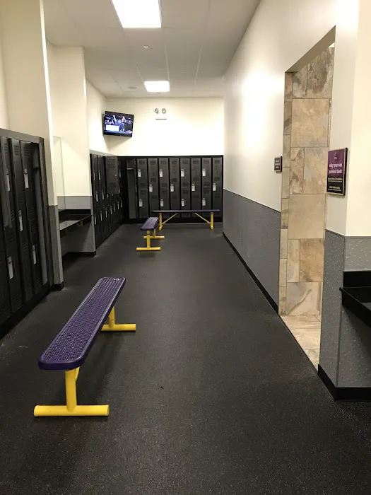 Planet Fitness Picture 6
