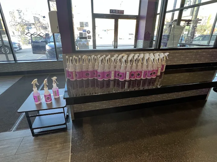 Planet Fitness Picture 9