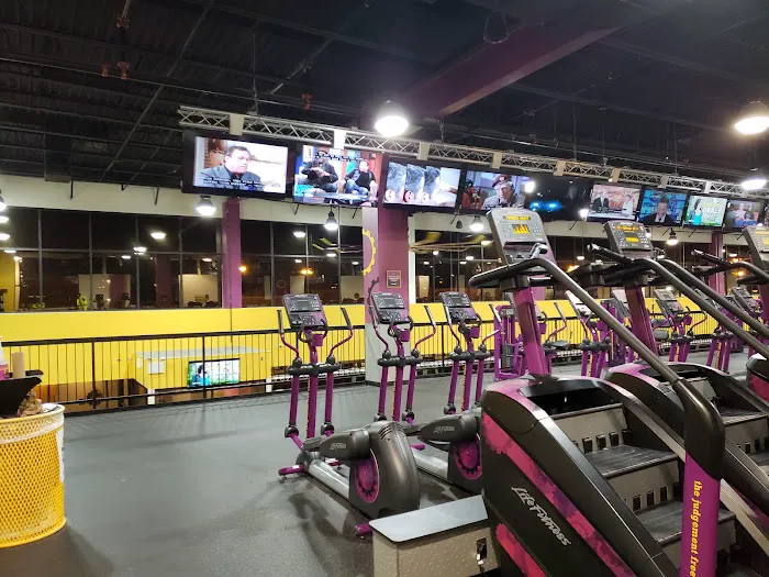 Planet Fitness Picture 4