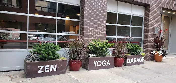 Zen Yoga Garage Picture 1