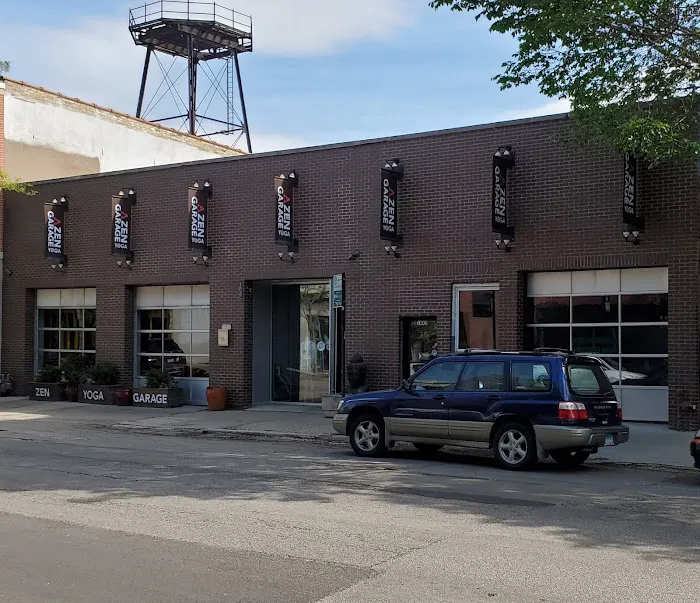 Zen Yoga Garage Picture 2