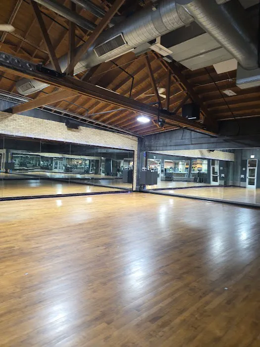 Sport Express Portage Park Picture 5