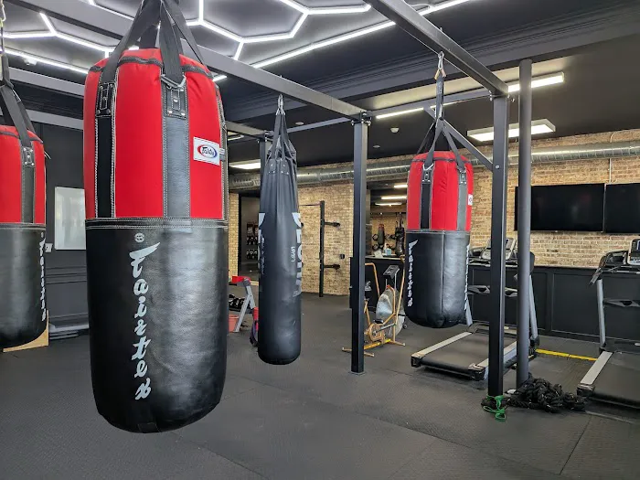 Chicago Thai Boxing Academy Picture 9