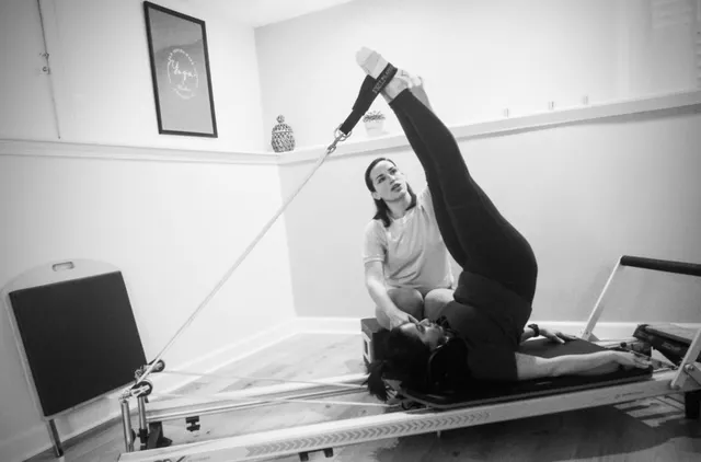 Old Irving Park Yoga & Pilates Picture 9