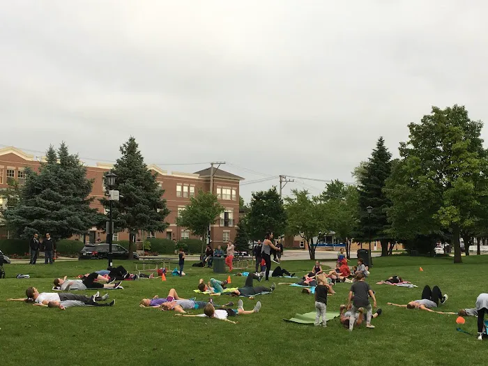 reNew Studio Picture 4