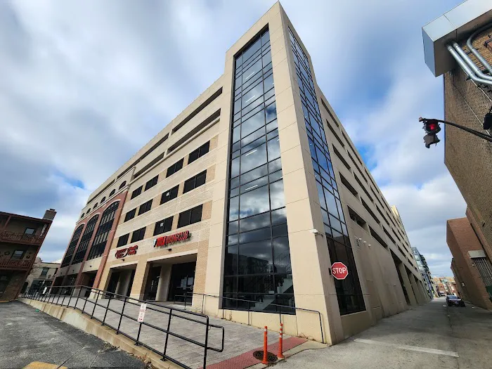 TITLE Boxing Club Elmhurst Picture 4