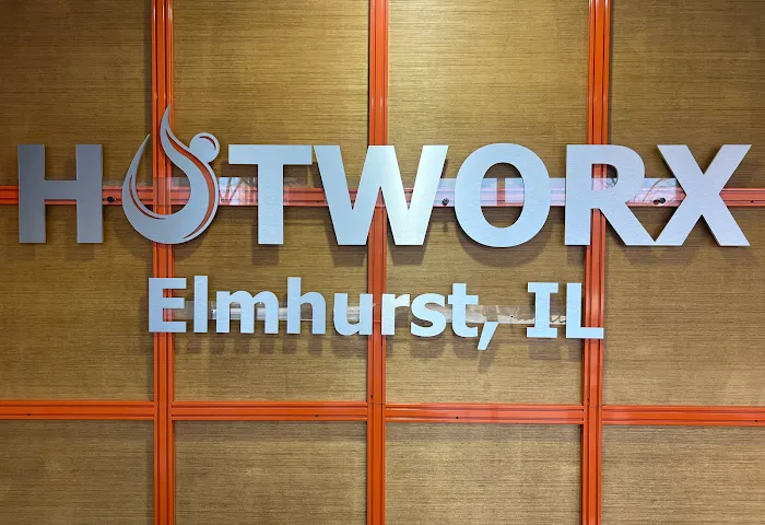 HOTWORX Elmhurst Picture 10