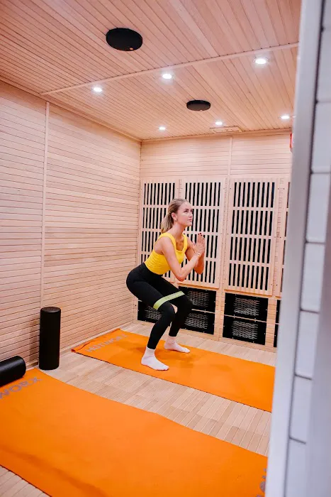 HOTWORX Elmhurst Picture 5