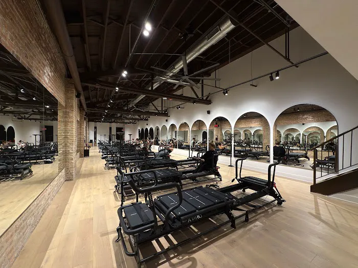 Sculpted by Lagree Picture 4