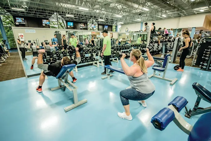 Courts Plus Picture 3