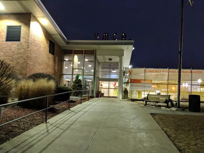 Elmhurst YMCA Picture 4
