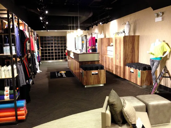 CorePower Yoga - Streeterville Picture 8