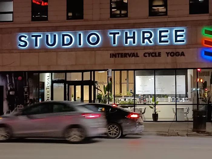 Studio Three River North Picture 3