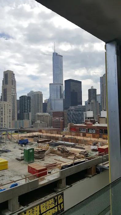 Studio Three River North Picture 7