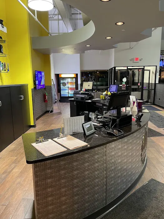 Planet Fitness Picture 3