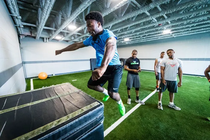 Acceleration Sports Performance at Naperville Yard Picture 2