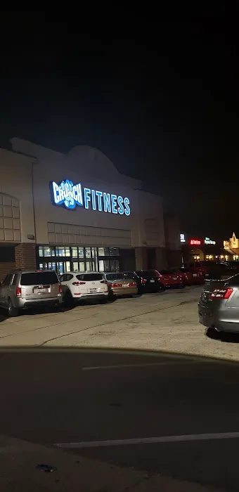 Crunch Fitness - Aurora Picture 3