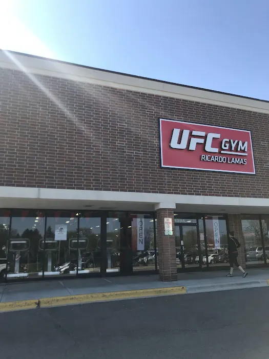 UFC GYM Naperville Picture 4