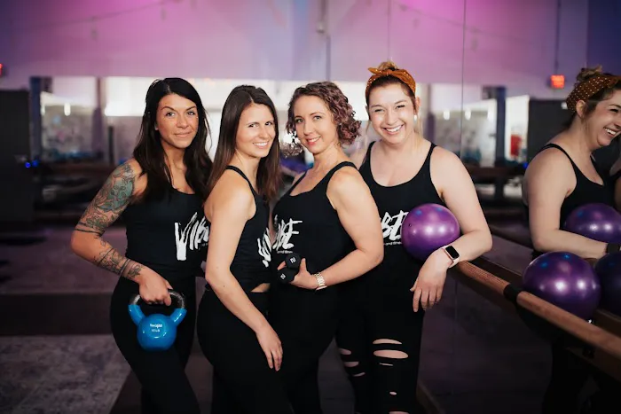 VIBE Lexington Barre, Yoga, Fitness Picture 7