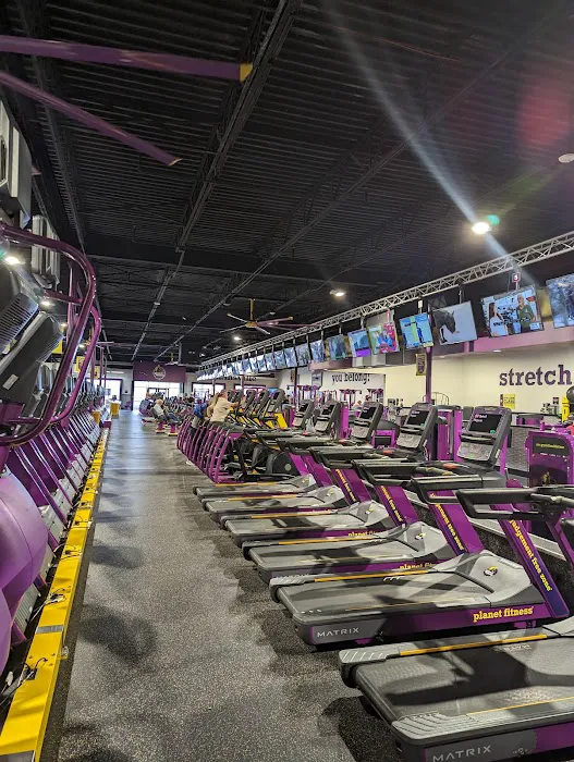 Planet Fitness Picture 4
