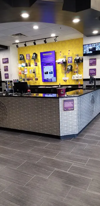 Planet Fitness Picture 7
