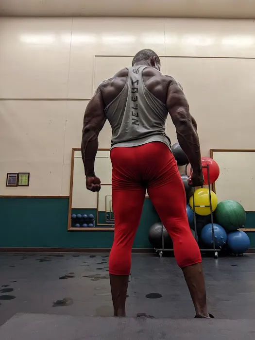 Lozada Physical Fitness Center Picture 9