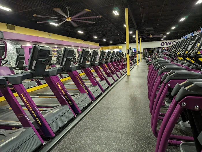 Planet Fitness Picture 1